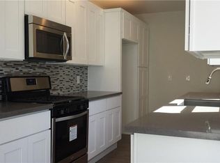 352 Newport Ave, Long Beach, CA 90814