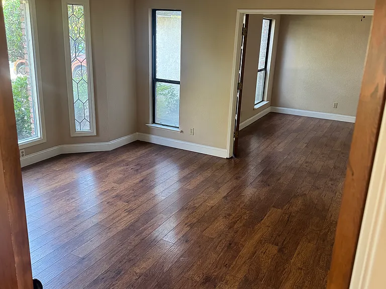 526 E Kelso Ave — Photo 11