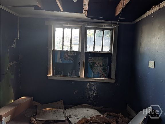 3rd image of 3209 Bulloch Street
