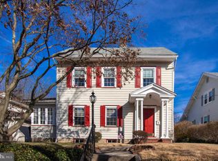 220 Edgewood Ave, Delanco, NJ 08075