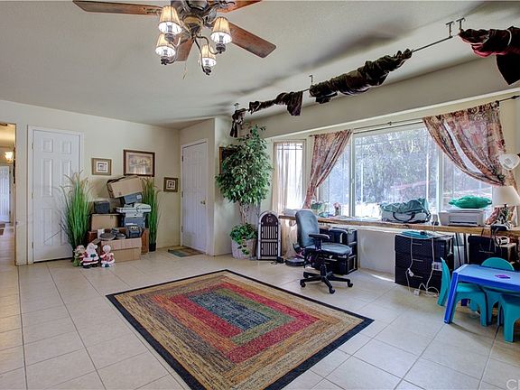 5th image of 3877 Brodiea Ln