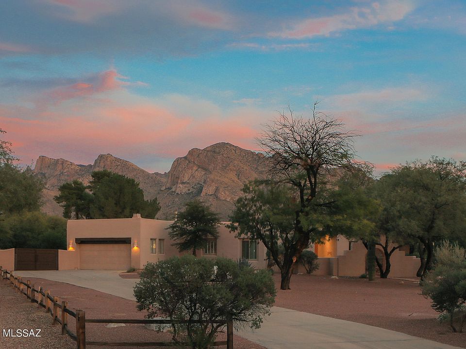1st image of 1043 W Saddlehorn Dr