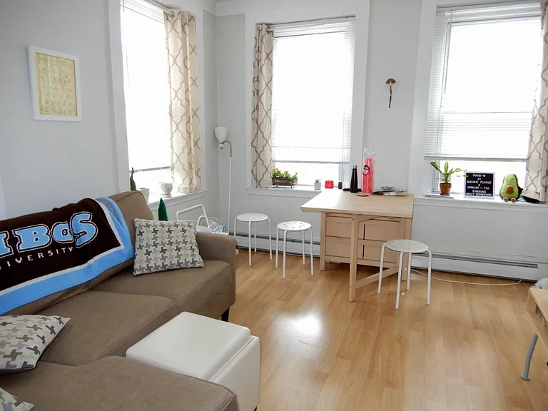 274 Cambridge St #7 — Photo 2