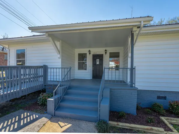 2310 Gilbert St, Chattanooga, TN 37406