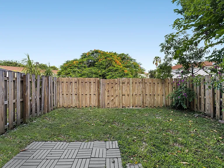 14261 SW 126th Pl — Photo 19