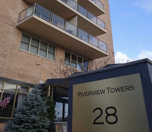 28 Riverside Ave #5F Photo 1