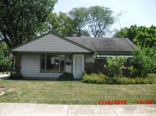 317 Sauganash St, Park Forest, IL 60466