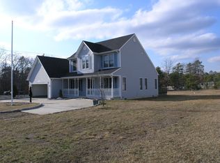 100 Hull Dr, Manahawkin, NJ 08050