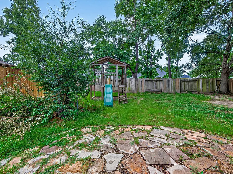 1807 Katlyn Ln — Photo 45