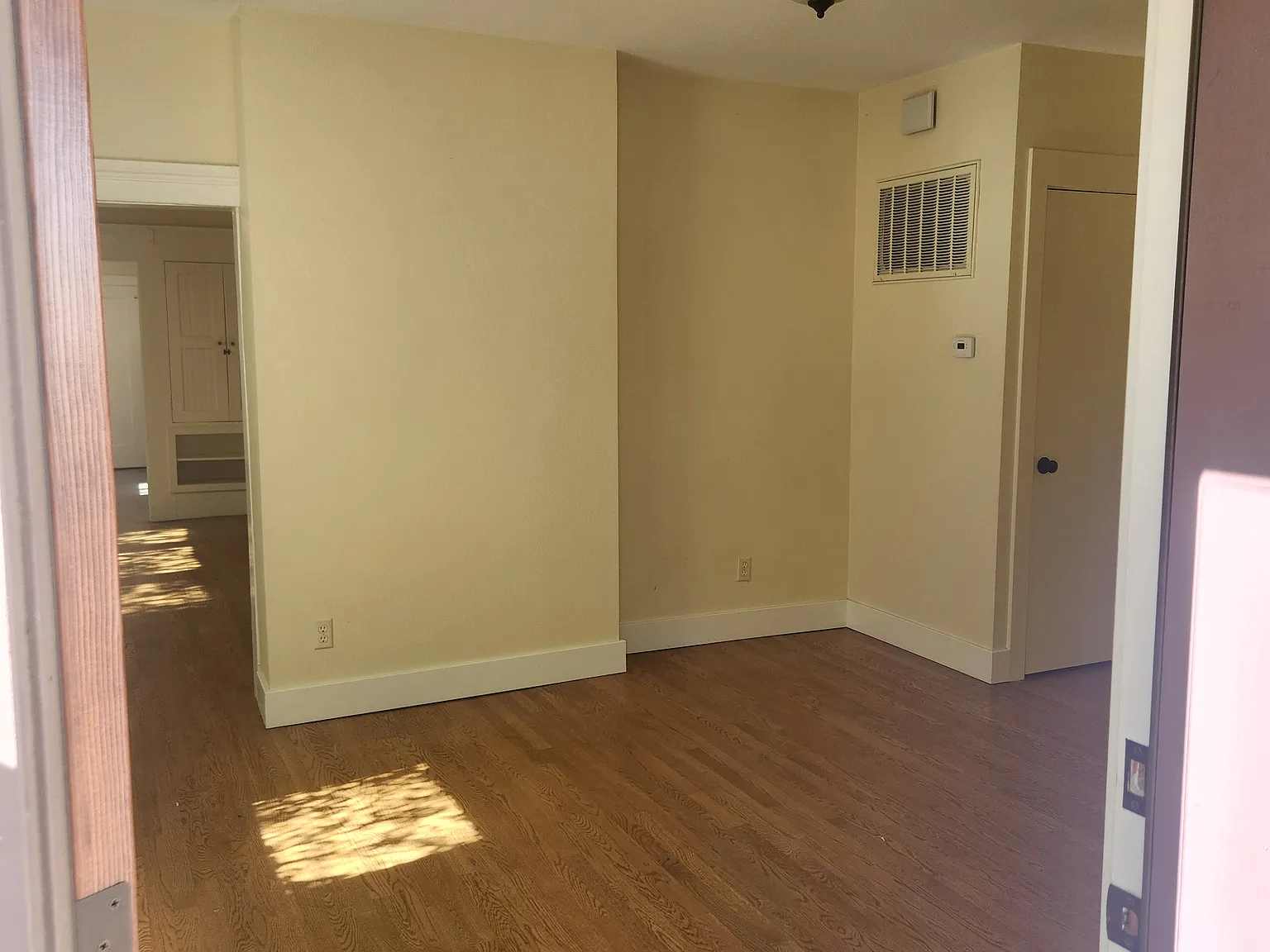2 bed, 1.5 bath, 1108 sqft, $2,800 — Photo 3