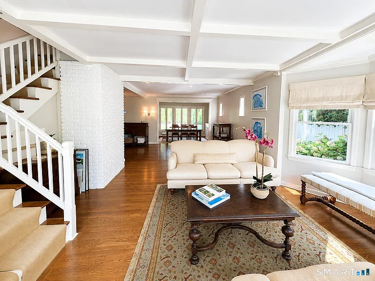124 Rowayton Ave — Photo 4