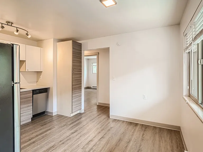 6714 Greenwood Ave N #4 — Photo 16
