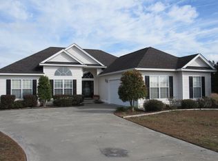 6321 Sun Dell Cir, Blackshear, GA 31516