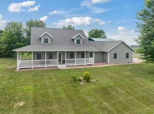 N13013 Primrose Rd, Trempealeau, WI 54661