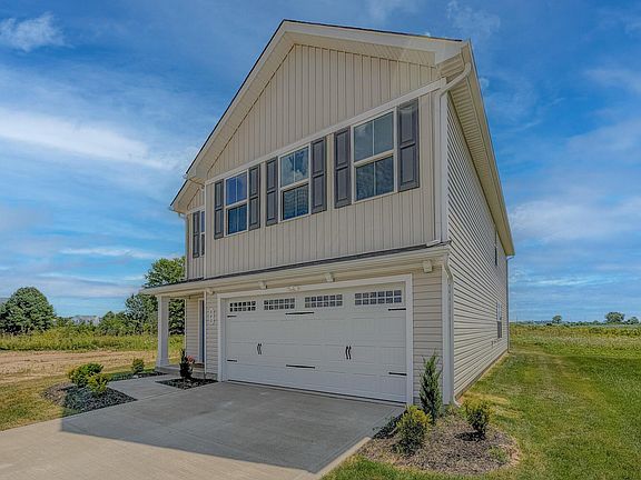 2nd image of 840 Flowers Ct