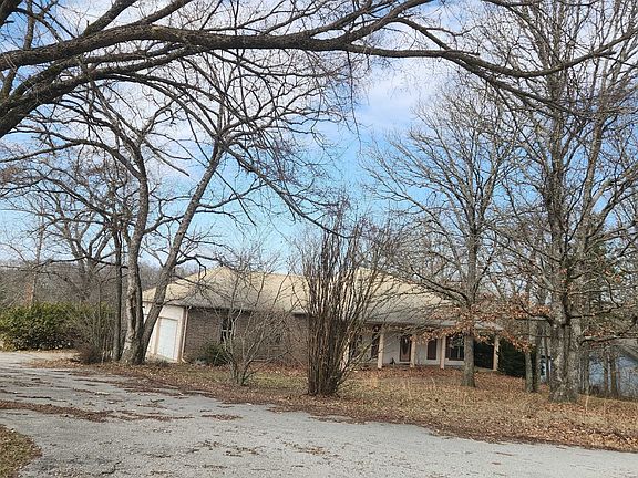 2nd image of 246 Country Hills Dr
