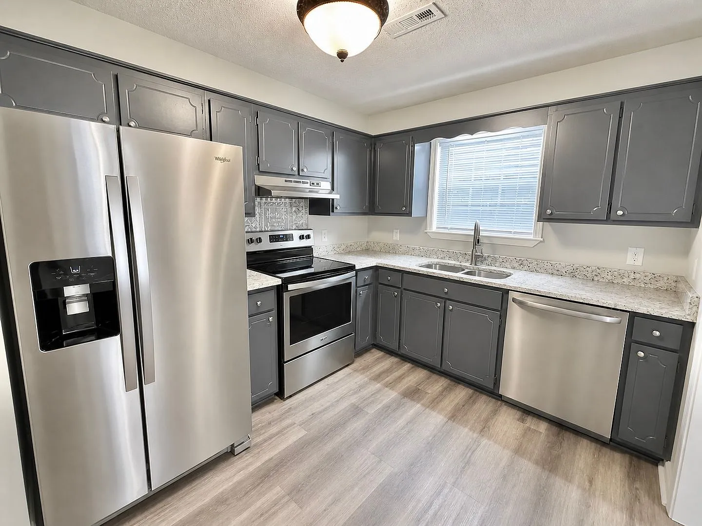 1006 Creekside — Photo 3