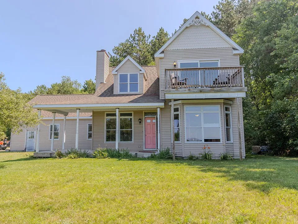 11225 S Leelanau Hwy