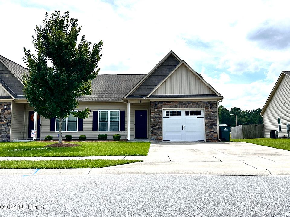1st image of 2247 Sweet Bay Drive #B