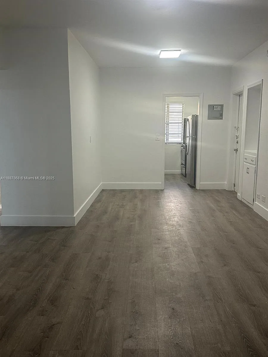 Building Photo - 6805 Abbott Ave #1