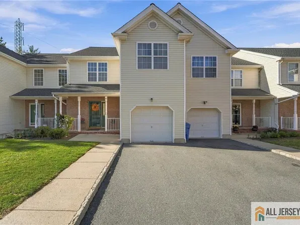 50 E Burgess Dr, Piscataway, NJ 08854