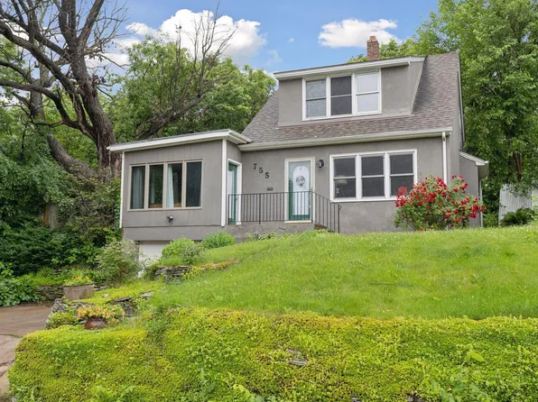 755 15th Ave N, South Saint Paul, MN 55075