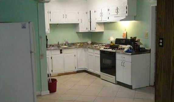 3rd image of 3301 Polk Ave