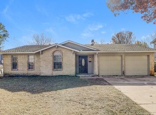 742 Yale Dr, Lancaster, TX 75134