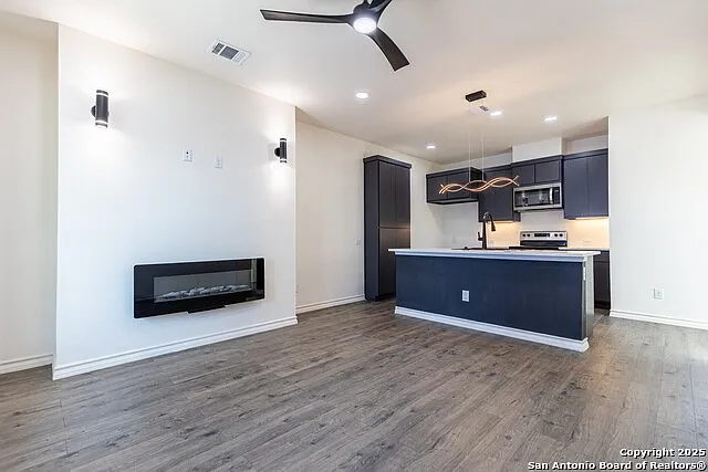 118 Shenandoah #202 — Photo 19