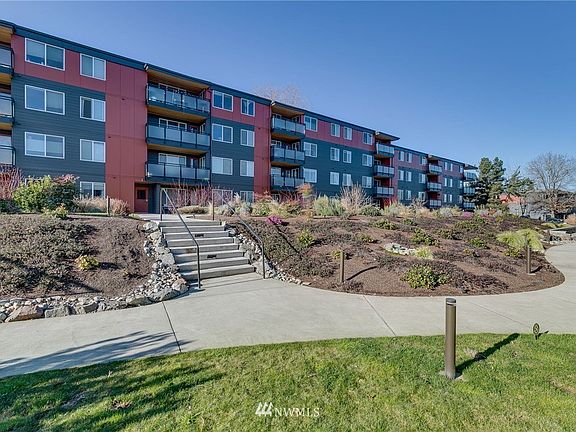 4th image of 5818 NE 70th St APT A402