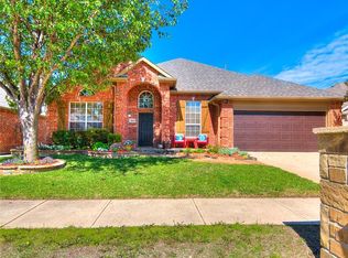 5822 Meadowcrest Ln, Sachse, TX 75048