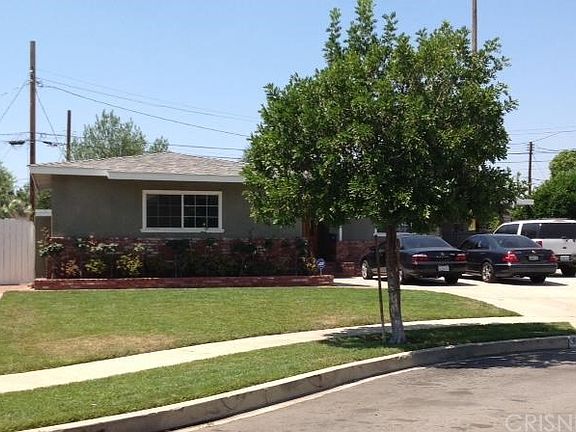 2nd image of 10565 Woodale Ave