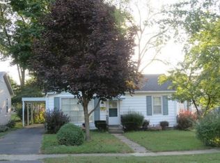 22 Pioneer St, Sturgis, MI 49091