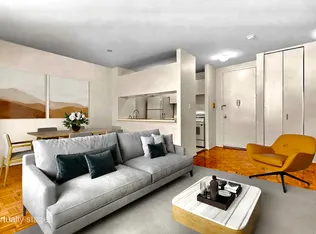 250 South End Avenue 5H image 1 of 11