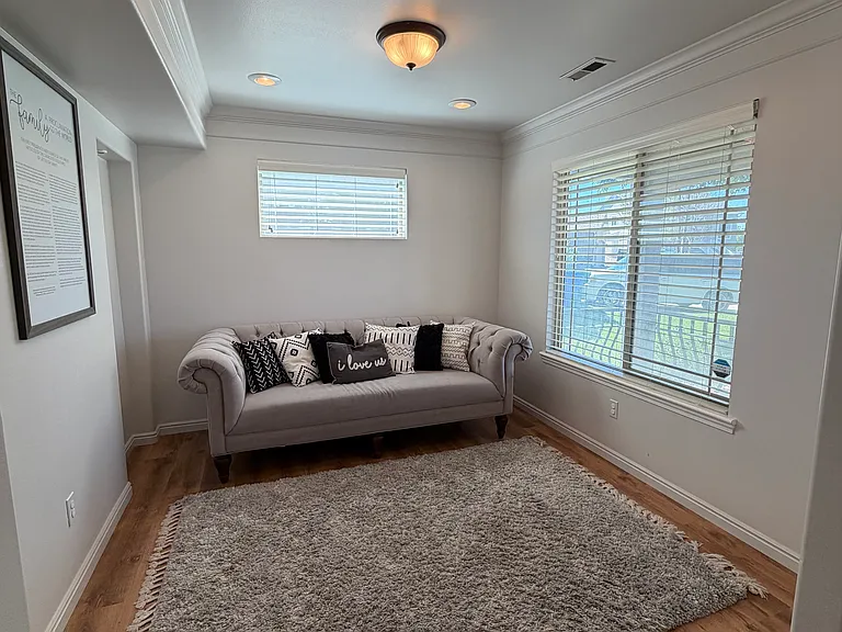 1831 S 550th St W — Photo 17