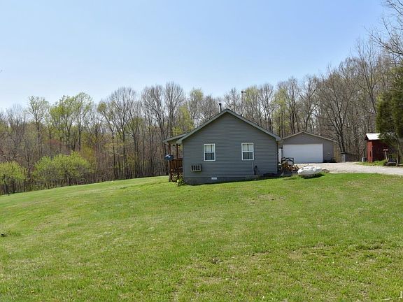 4th image of 998 E Phillips Rd