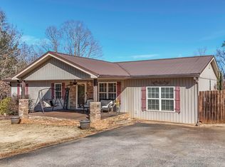 47 Perry Ln, Buchanan, GA 30113