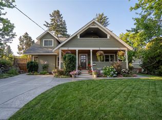 1337 Dominion Cres, Kamloops, BC V2C 2W9