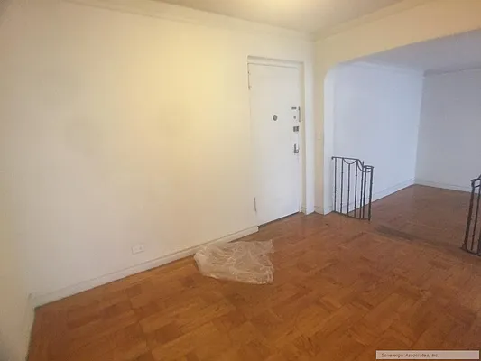 Rented by Sovereign Associates | media 11