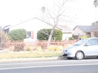 1113 E Cypress Ave, Lompoc, CA 93436