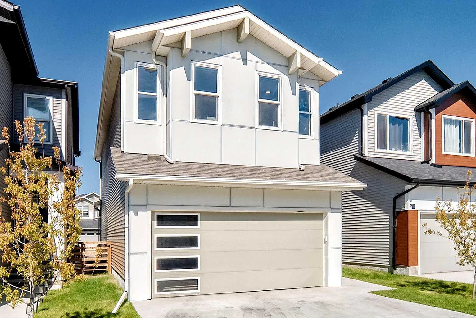 5 bed, 4.0 bath, 2377 sqft, $3,300 — Photo 1