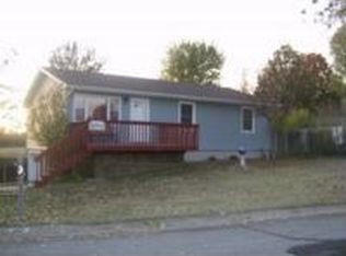 300 Knoll Dr, Warrensburg, MO 64093
