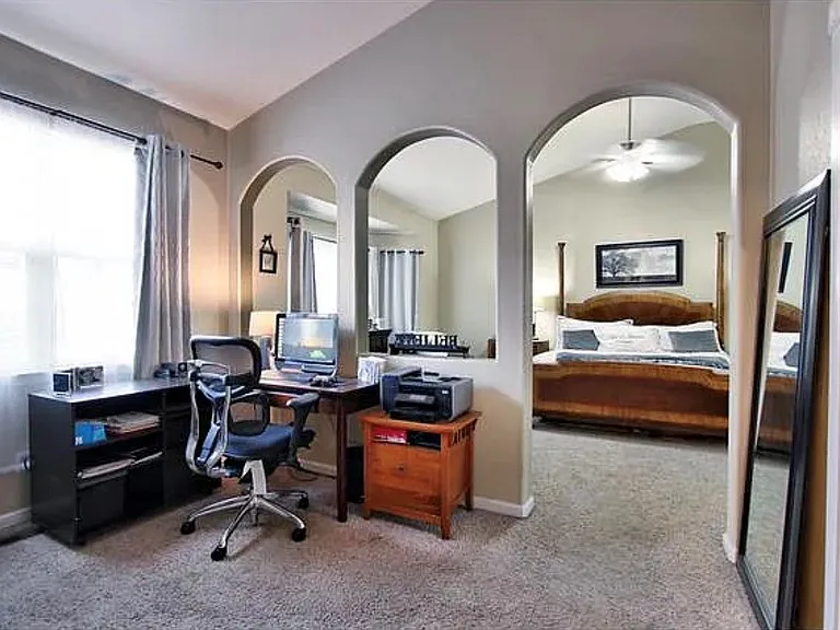 Office/flex space