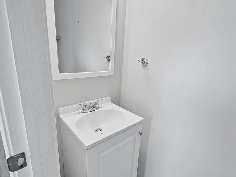 1107 Oak View Dr — Photo 4
