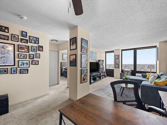 4th image of 5320 N Sheridan Rd APT 2201