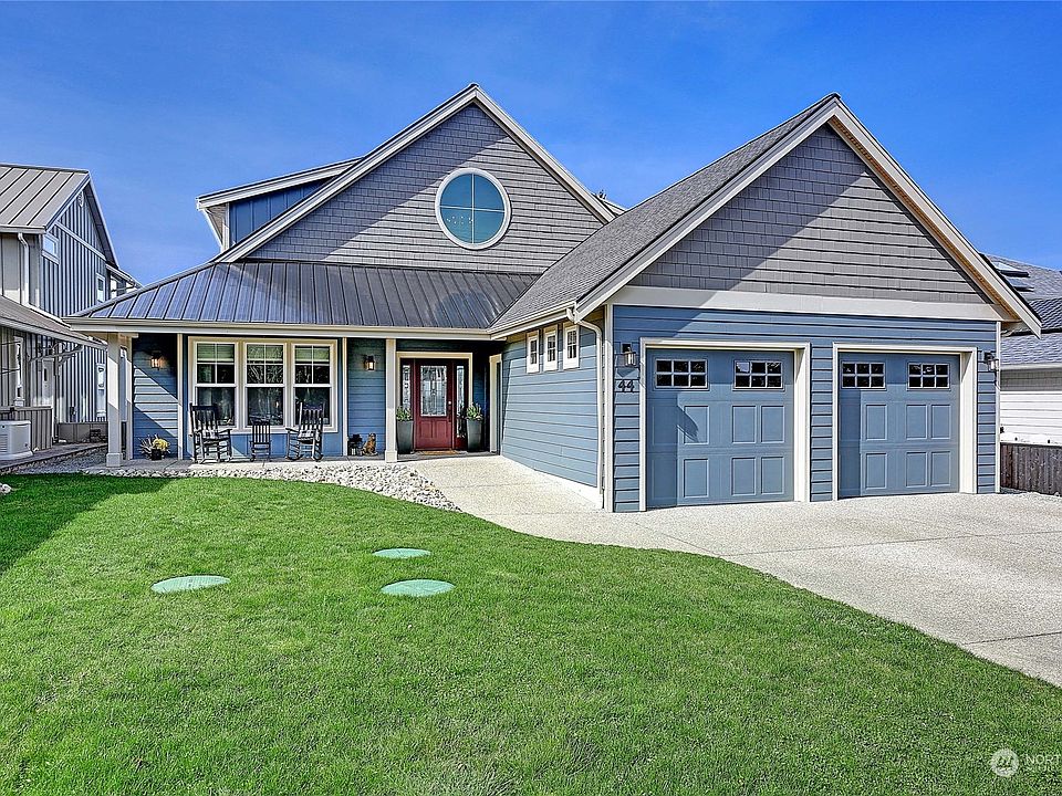 1st image of 44 S Edgewater Drive