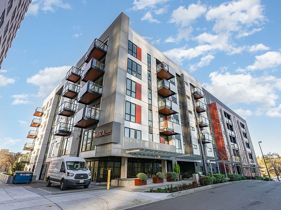 1st image of 1085 103rd Ave NE APT 425