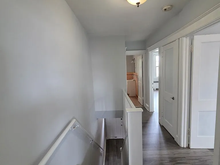 1109 Anchor St — Photo 3
