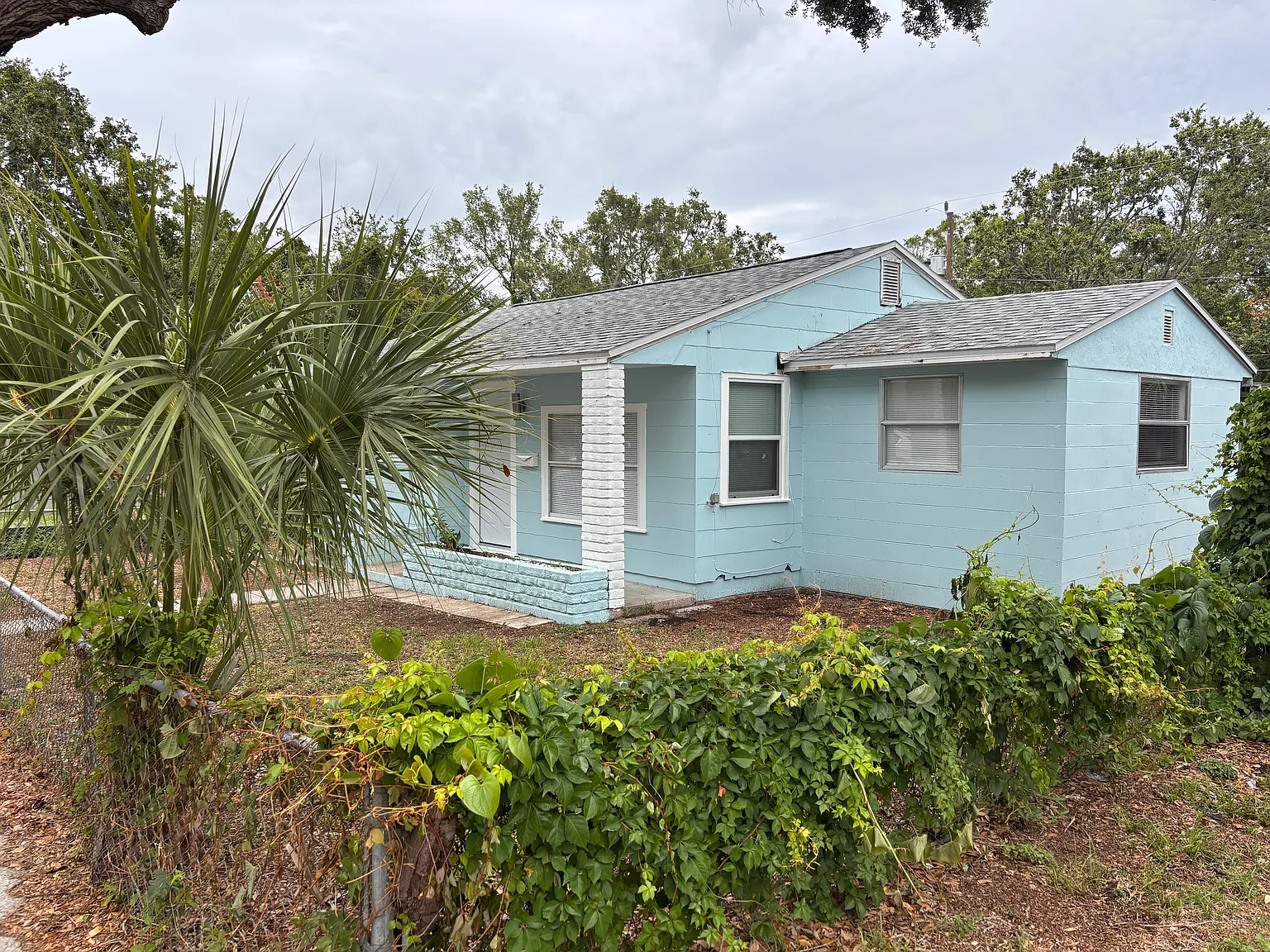 3 bed, 798 sqft, $1,700 — Photo 1