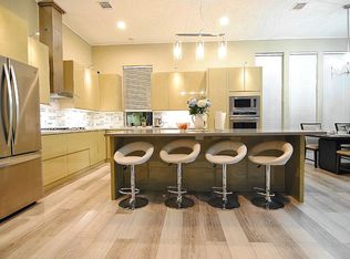 1605 Holly St, Houston, TX 77007